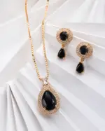 Black Stone Teardrop Jewellery Set