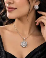 Silver Tone Floral Jewellery Set - Image 2